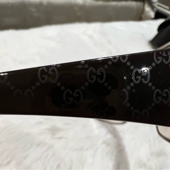 Gucci Sunglasses - Picture 6 of 6